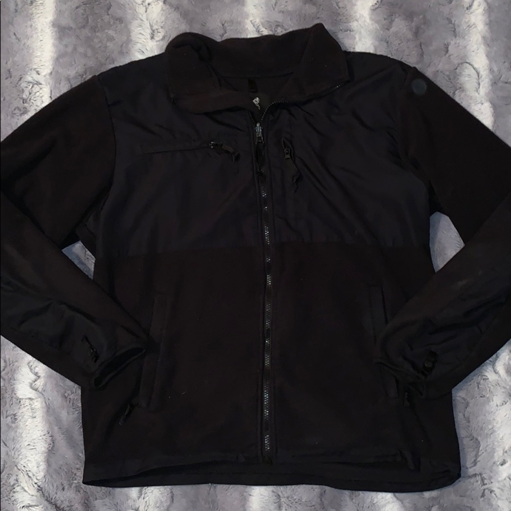 Black men’s zip up jacket Medium